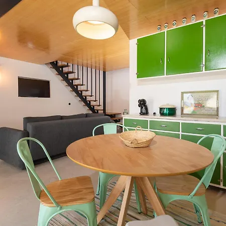 Ferienhaus Ribeira D'ilhas Shelter Santo Isidoro