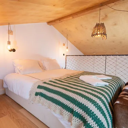 Ribeira D'ilhas Shelter Ferienhaus Santo Isidoro